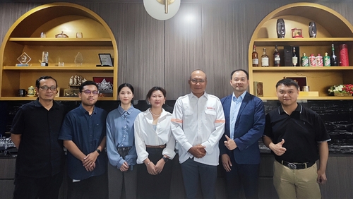 trường hợp công ty mới nhất về Khách hàng Indonesia đến thăm