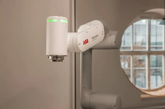 ABB GoFa CRB15000 Cobot với SMC Electric Gripper Loại LEHF 2 ngón tay Robot hợp tác