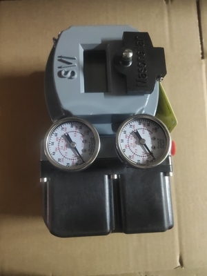 Van điều khiển Trung Quốc với bộ định vị SVI2-21113121 Bộ định vị van SVI2-21113111 và bộ điều chỉnh Fisher 67CFR