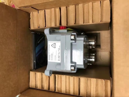 Van điều khiển Trung Quốc với bộ định vị SVI2-21113121 Bộ định vị van SVI2-21113111 và bộ điều chỉnh Fisher 67CFR