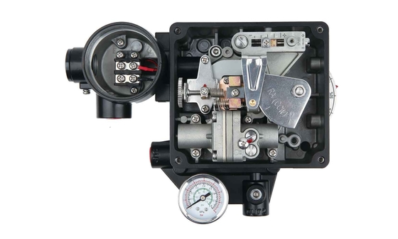 Bộ định vị Tissin TS600R E-P với van điều khiển Chuan Yi của Trung Quốc và van giảm áp Fisher 67CFR