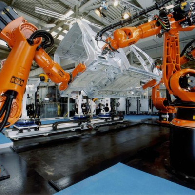 KUKA Industrial Robot Arm KR 470-2 PA Palletizing Robot Với CNGBS Guide Rail Cho Nhà máy Là Máy Pallet