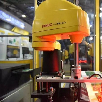 4 trục Scara Robot SR-3iA Với 3kg Cải Lượng hữu ích Robotic Arm As Pick And Place Machine For Handling