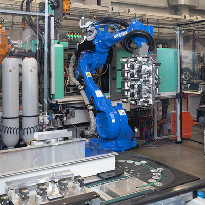 YASKAWA Pallet Machine GP50 với CNGBS Dressing Pack cho thời gian sử dụng lâu hơn Trạm làm việc như robot công nghiệp