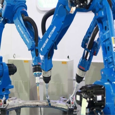 6 trục Universal Robotic Arm Yaskawa GP110 với CNGBS Robot Gripper cho Robot xử lý pallet