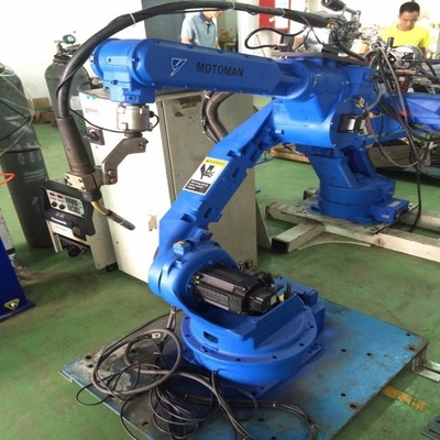 Yaskawa GP225 xử lý cánh tay robot 6 trục với đường ray hướng dẫn robot CNGBS cho robot chọn sản phẩm