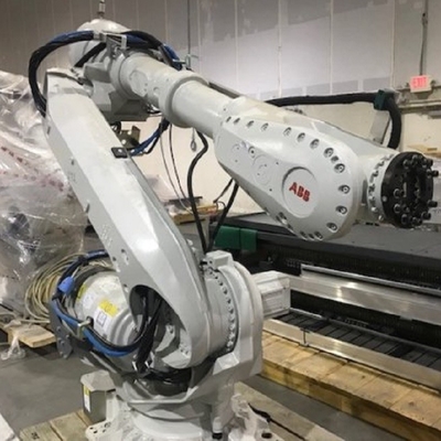 Tải trọng cao IRB6700-150/3.2 Robot công nghiệp với tải trọng 300KG với gói thay đồ để xử lý