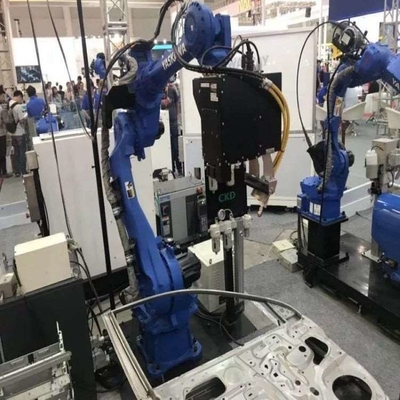 Yaskawa AR1440 Bàn tay robot hàn với CNGBS Robot Positioner hàn cho robot hàn tự động