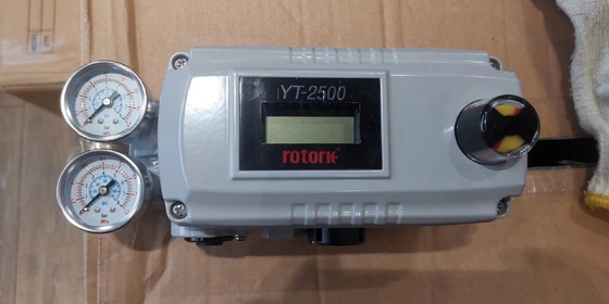 Van điều khiển KOSO Van cầu 220C với Thiết bị truyền động loại khí nén 6400RB 6500RA 7300RB với Bộ định vị van YT-3300