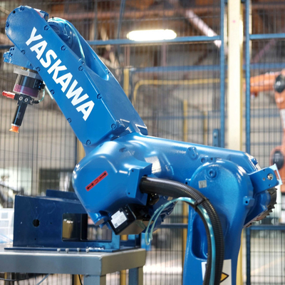 GP12 Industrial Yaskawa Robot Arm với CNGBS Robot Cover như 6 axis Robot Arm để xử lý