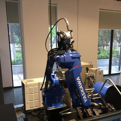 Robot công nghiệp AR1440 với 12KG Đèn hàn tải hữu ích với Positioner như Máy hàn laser