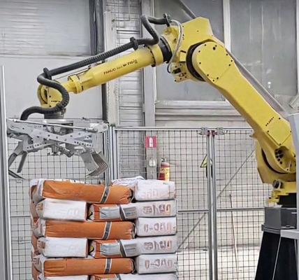 Máy xử lý máy nâng ống kính kính robot FANUC M-710iC/70 Robot xử lý chất lỏng Robot Nhà cung cấp