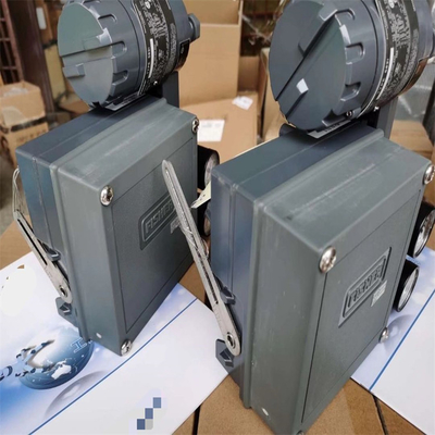 Mẫu đầu tiên hoàn toàn mới Emerson Fisher van 3582i vị trí cơ khí và 67CFR van giảm áp