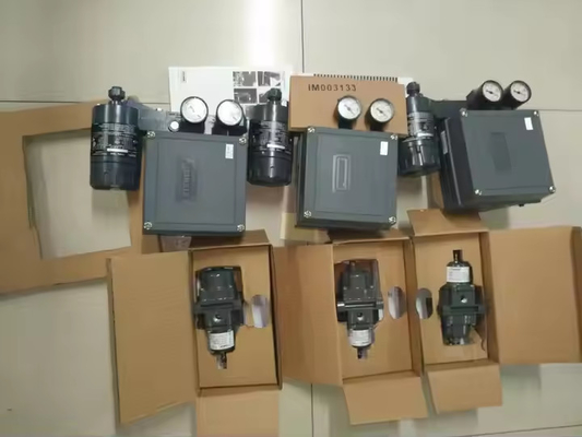 Pneumatic kiểm soát van với cá-Er 3582I và Masoneilan điều chỉnh và van điện tử Burkert cho van bóng trong kho