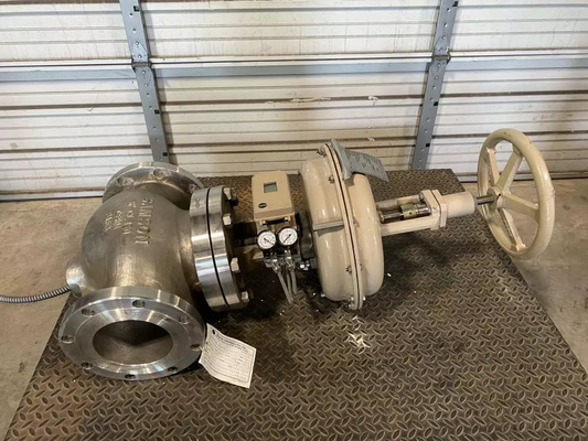 Samson 3241 Ventil điều khiển quả cầu của lớp áp suất ANSI 300 và thép không gỉ cho van với van điện tử ASCO