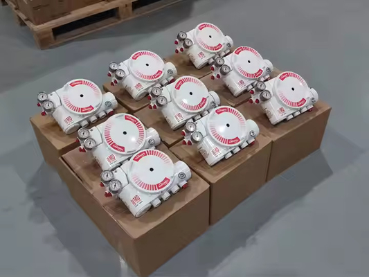 Pneumatic Control Valve Linear With Flowserve LOGIX 3200MD 520MD DIGITAL HART VALVE POSITIONER Trong các van Flowserve