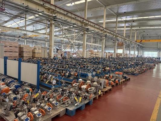 Nhà sản xuất nhà máy thân van Trung Quốc Tùy chỉnh Bộ điều khiển van kỹ thuật số Emerson Fisher DVC2000 Bộ điều chỉnh 67CFR Van Fisher
