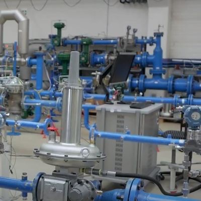 Máy điều khiển áp suất dầu và khí Fisher điều chỉnh áp suất khí hoạt động trực tiếp