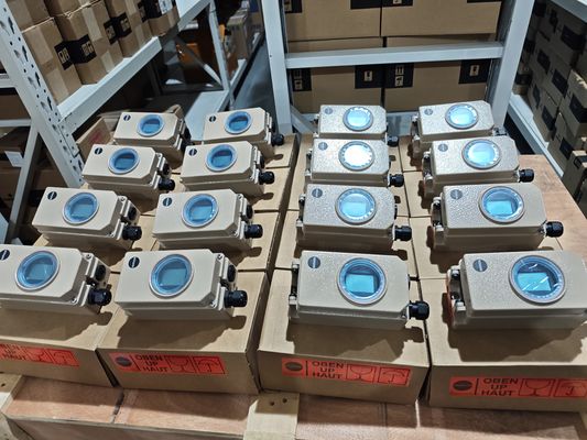 Pneumatic Trung Quốc kiểm soát van bóng với Samson 3730 3731 Valve Positioner và 3963 Solenoid Valve với Stock