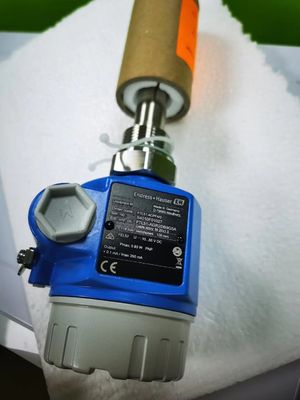 Máy phát áp suất kỹ thuật số Endress Hauser PMP51 Cảm biến kim loại hàn cho khí chất lỏng hơi nước