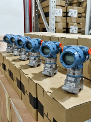 Máy phát áp suất Coplanar Rosemount 3051 thông minh và đáng tin cậy để đo áp suất vi sai