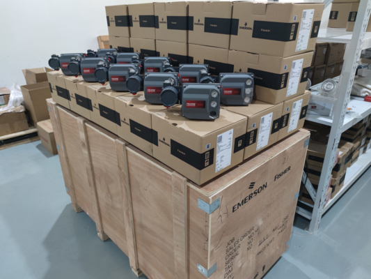 Van ASCO Solenoid Emerson Với Bộ Điều Khiển Van Kỹ Thuật Số DVC6200 Fisher Tác Động Kép Có Phản Hồi Với Van Điều Khiển Trung Quốc