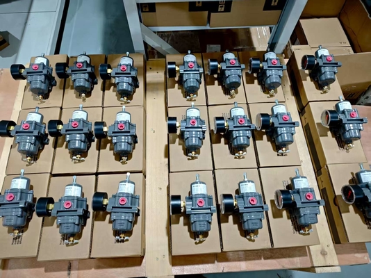 Van điều áp giảm áp Fisher 67CFR có bộ lọc 450 psig