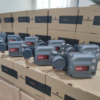 Emerson Fisher DVC6200 Smart Valve Positioner với máy giảm áp 67CFR