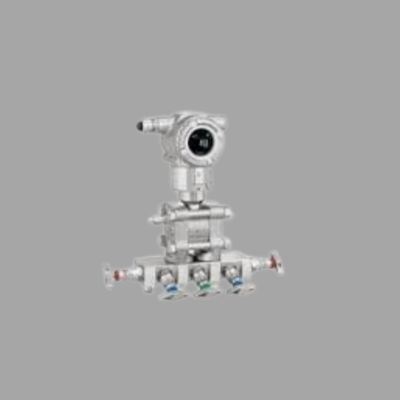 Đơn vị điều khiển áp suất / dòng chảy với máy đo dòng chảy Endress + Hauser Proline Prowirl R 200 và máy truyền áp suất khác biệt Deltabar PMD50.