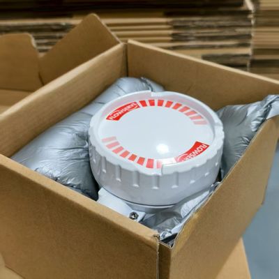 Trung Quốc Buttfy Control Valve với Flowserve Logix 420-47-W1D-10 Industrial Valve Positioner cho đường ống dẫn dầu khí