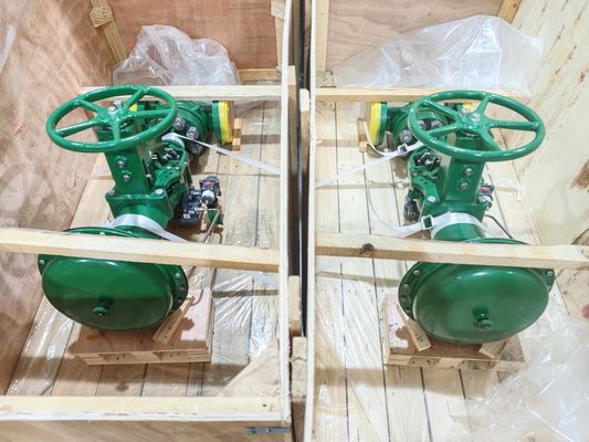 Fisher 657 Pneumatic Control Valve with DVC6200 Digital Controller for On/Off and Throttling Control in Industrial Equipment