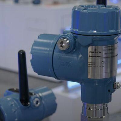 Emerson Wireless HART Không liên lạc Radar Level Transmitter Rosemount 3408 đo mức độ màn hình