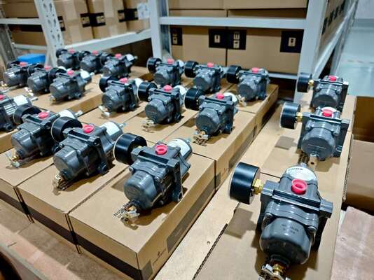 Valve điều khiển Trung Quốc với FAIRCHILD 63 bộ điều chỉnh bộ lọc và Siemens Valve Positioner