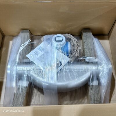 Endress Hauser E+H Đồng hồ đo lưu lượng Coriolis Độ chính xác cao Promass F300 cho đo lường chất lỏng, khí, đa pha