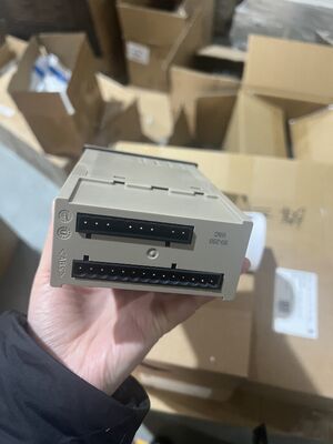 Samson 6493 Bộ điều khiển quy trình Bộ điều khiển van điều khiển tự động hóa công nghiệp