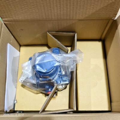 Bộ định vị van điều khiển khí nén thông minh AVP300 với van Fisher