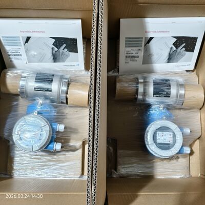 Máy phát áp suất kỹ thuật số Endress Hauser PMP51 Cảm biến kim loại hàn cho khí chất lỏng hơi nước