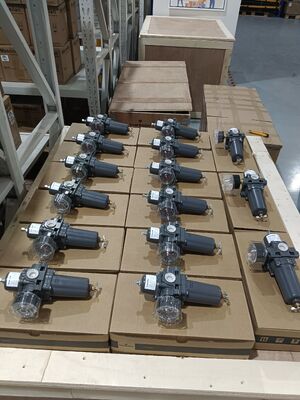 Trung Quốc Pneumatic Control Valve với Azbil AVP100/AVP102 Valve Positoner và Fisher 67CFR-38VVP 67CF-1663-38597 Bộ điều chỉnh bộ lọc