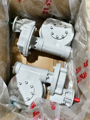 Hộp số quay một phần tư Rotork IW5 IR1 Series Hộp số Worm Van bi điện Van bướm Van cắm