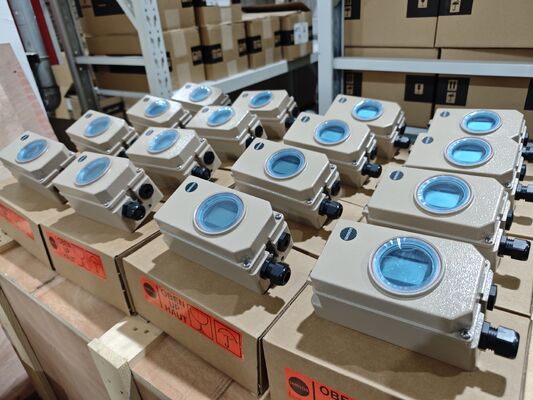 HART Electropneumatic Positioner cho dịch vụ throttling với vỏ định vị van thép không gỉ