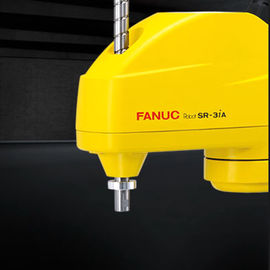 4 Aixs Fanuc Robot Arm hội 6kg Tải trọng 650mm Đạt kích thước nhỏ SR - 6iA
