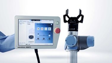 Phụ kiện robot cảm ứng ROBOTIQ FT 300 FORCE TORITE