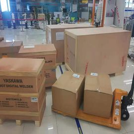 Robot hàn AR2010 6 trục, mở rộng AR2010 của Yaskawa Motoman cung cấp nhanh và mạnh mẽ với Bộ điều khiển Robot YRC1000
