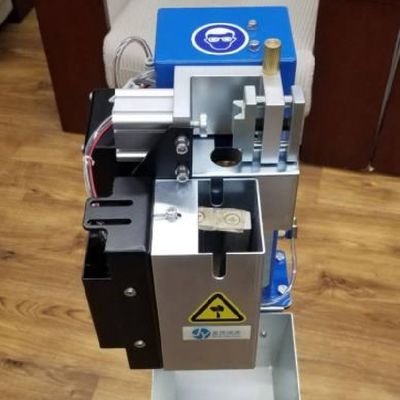 Mỏ hàn mưa vàng thiết bị sạch để hàn cánh tay robot mig mag tig ARC