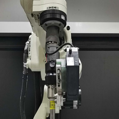 Robot hàn 6 trục OTC FD-B6 ARC Robot hàn với tải trọng 6kg Tầm với 1445mm hàn robot Mig