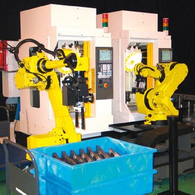M-710iC / 50 Trọng tải 7kg Tầm với 717mm Cánh tay robot công nghiệp 6 trục