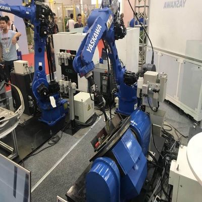 Hàn cánh tay cơ khí 6 trục Motoman AR2010 với cánh tay robot công nghiệp