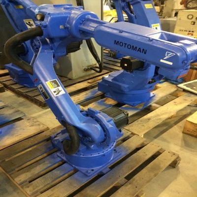 Cánh tay robot công nghiệp Motoman GP7 6 trục được sử dụng cho robot nâng hạ