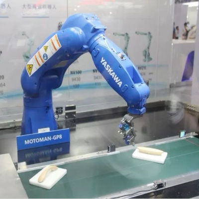 Cánh tay robot công nghiệp 6 trục Motoman GP8 được sử dụng để xử lý robot