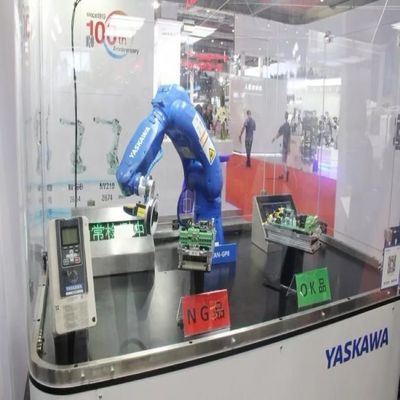 Cánh tay robot công nghiệp nhỏ Bộ điều khiển Motoman GP7 YRC1000 cho robot đóng gói